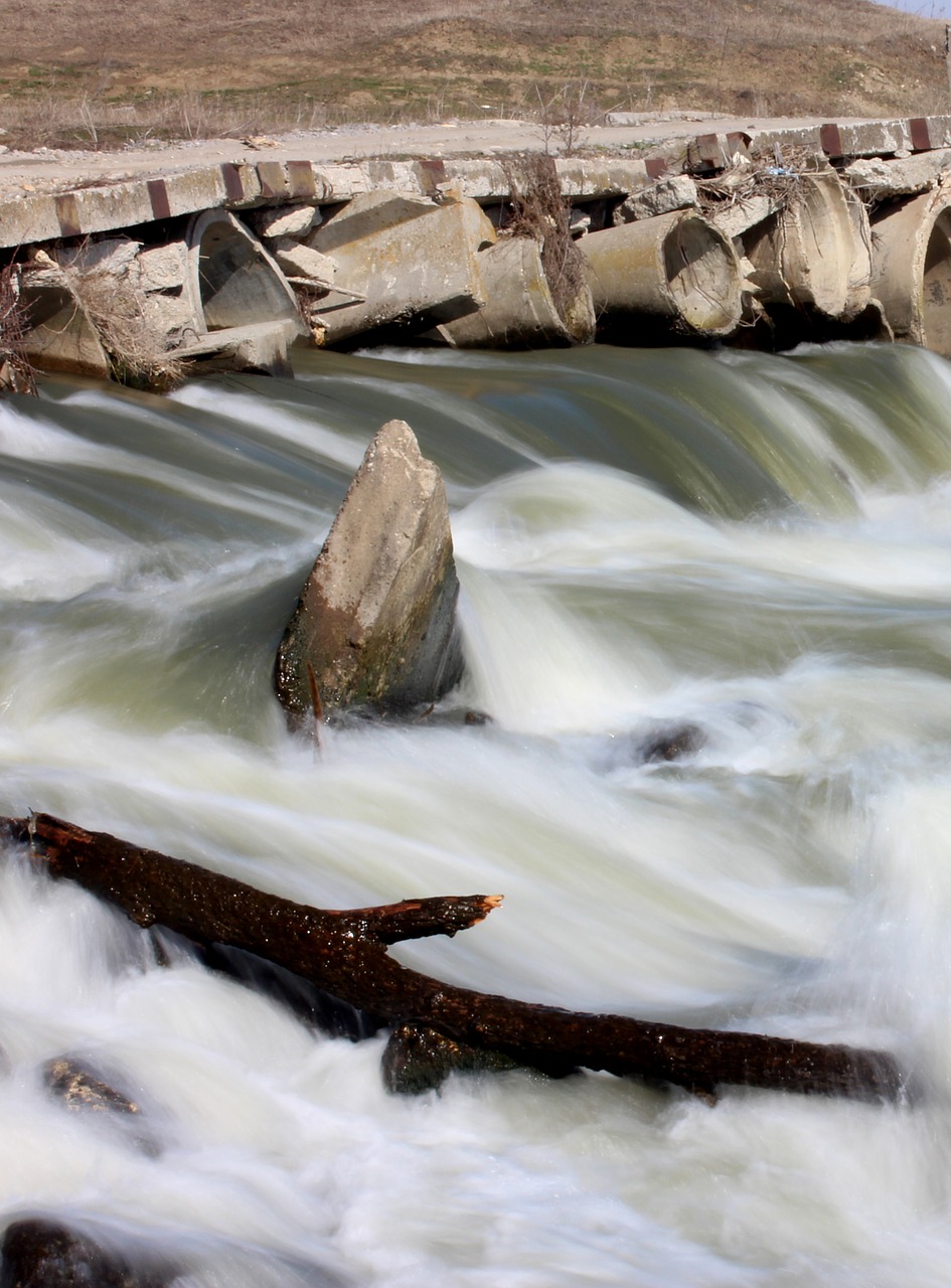 river water fast free photo