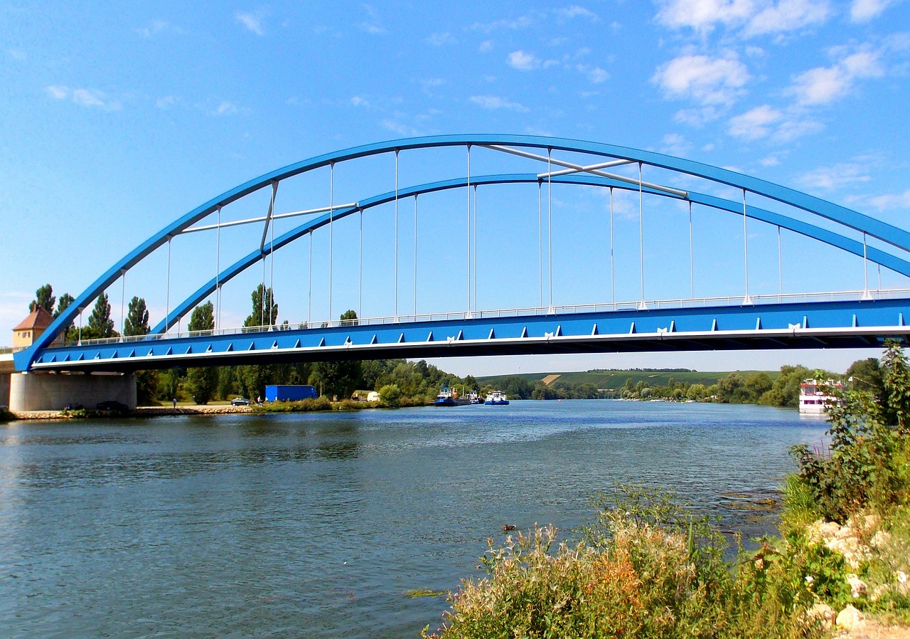 river main bridge free photo