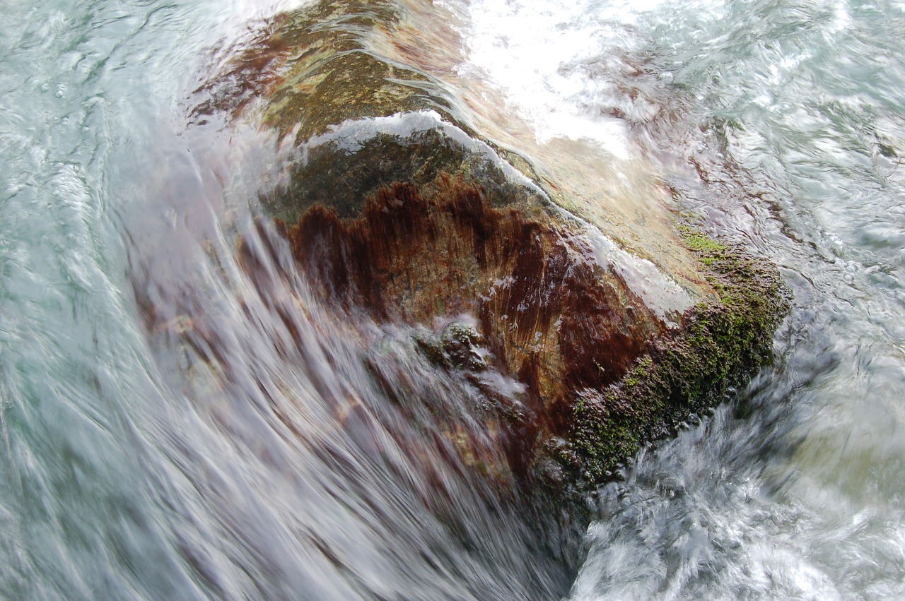 river water whirlpool free photo