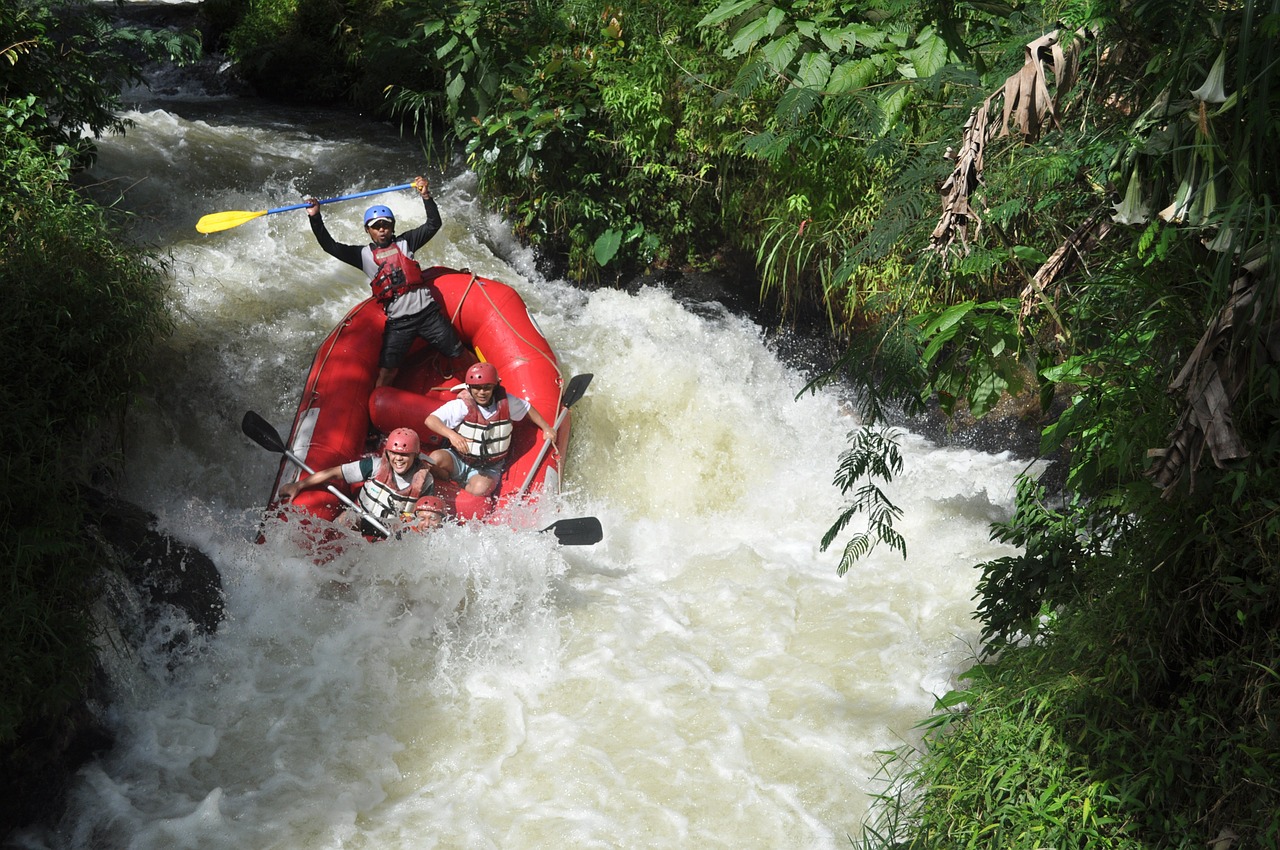 river rafting adventure free photo