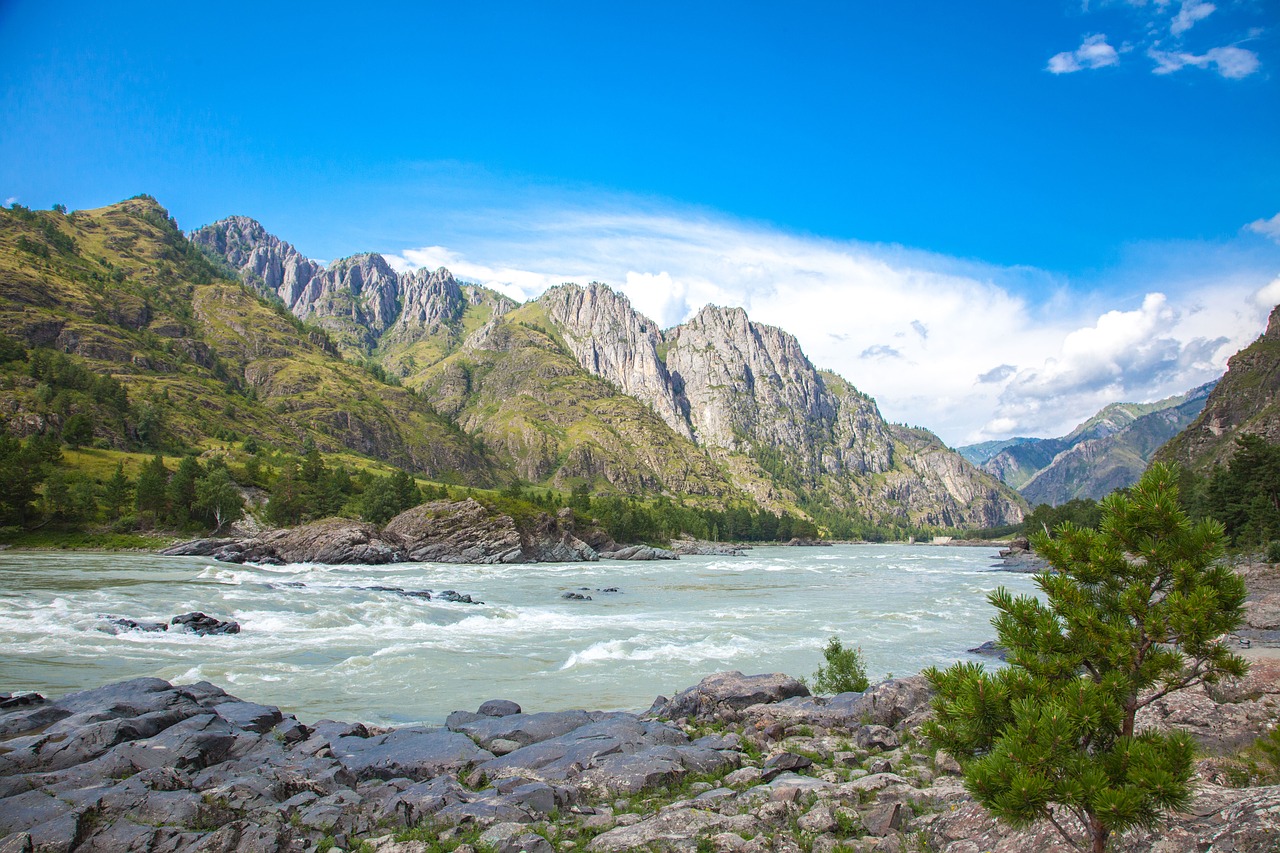 river  mountains  sky free photo