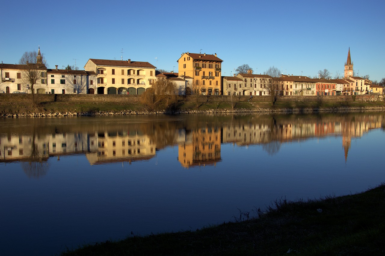 river  water  houses free photo