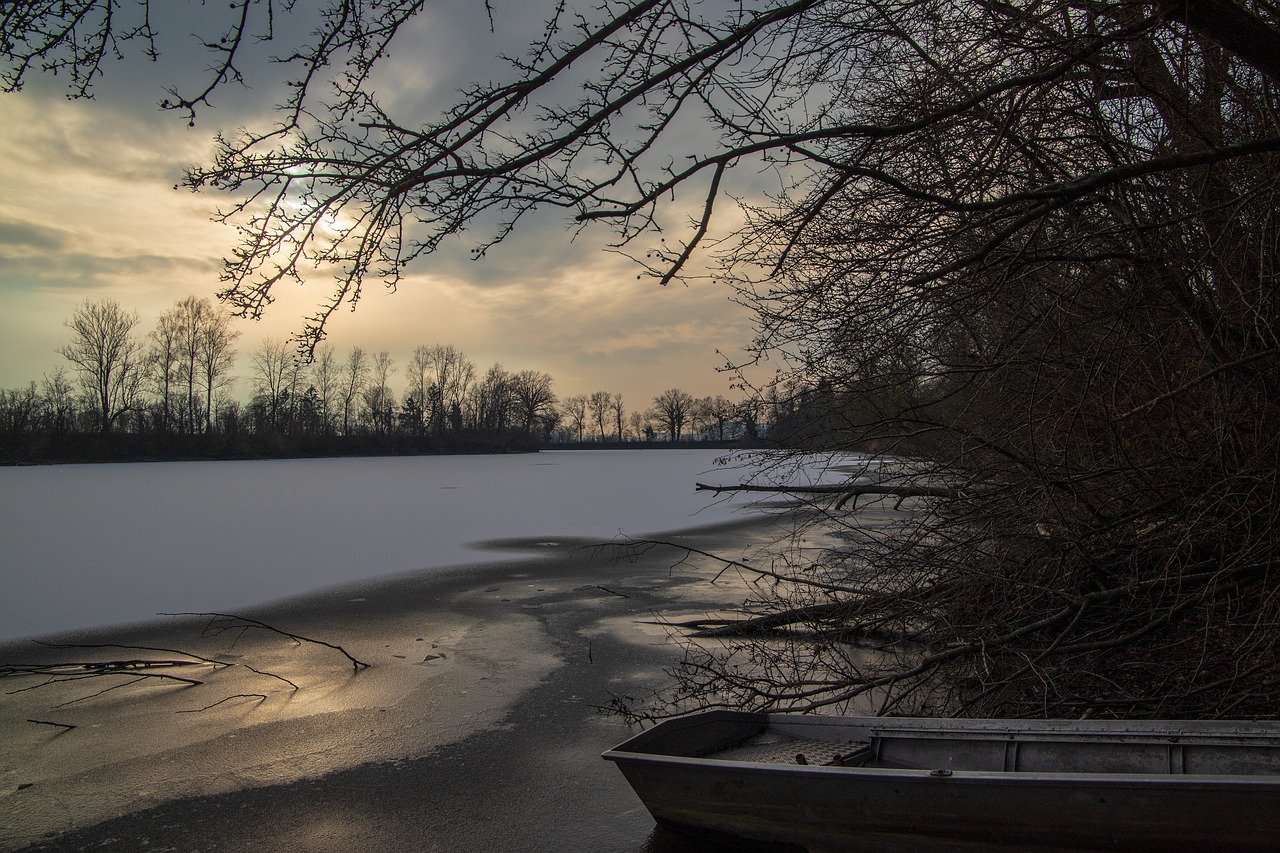 river  gefrohren  winter free photo