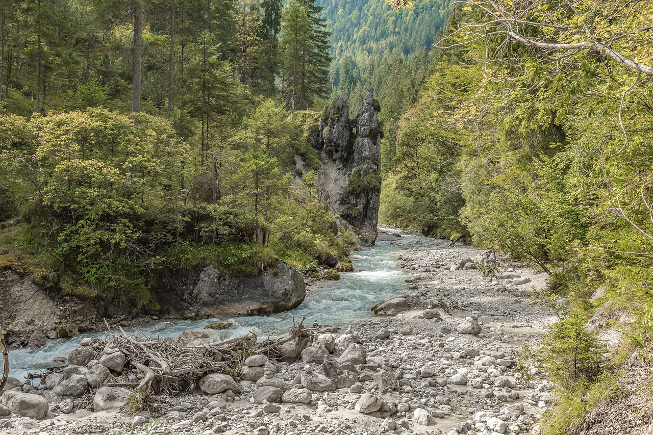 river  mountains  landscape free photo