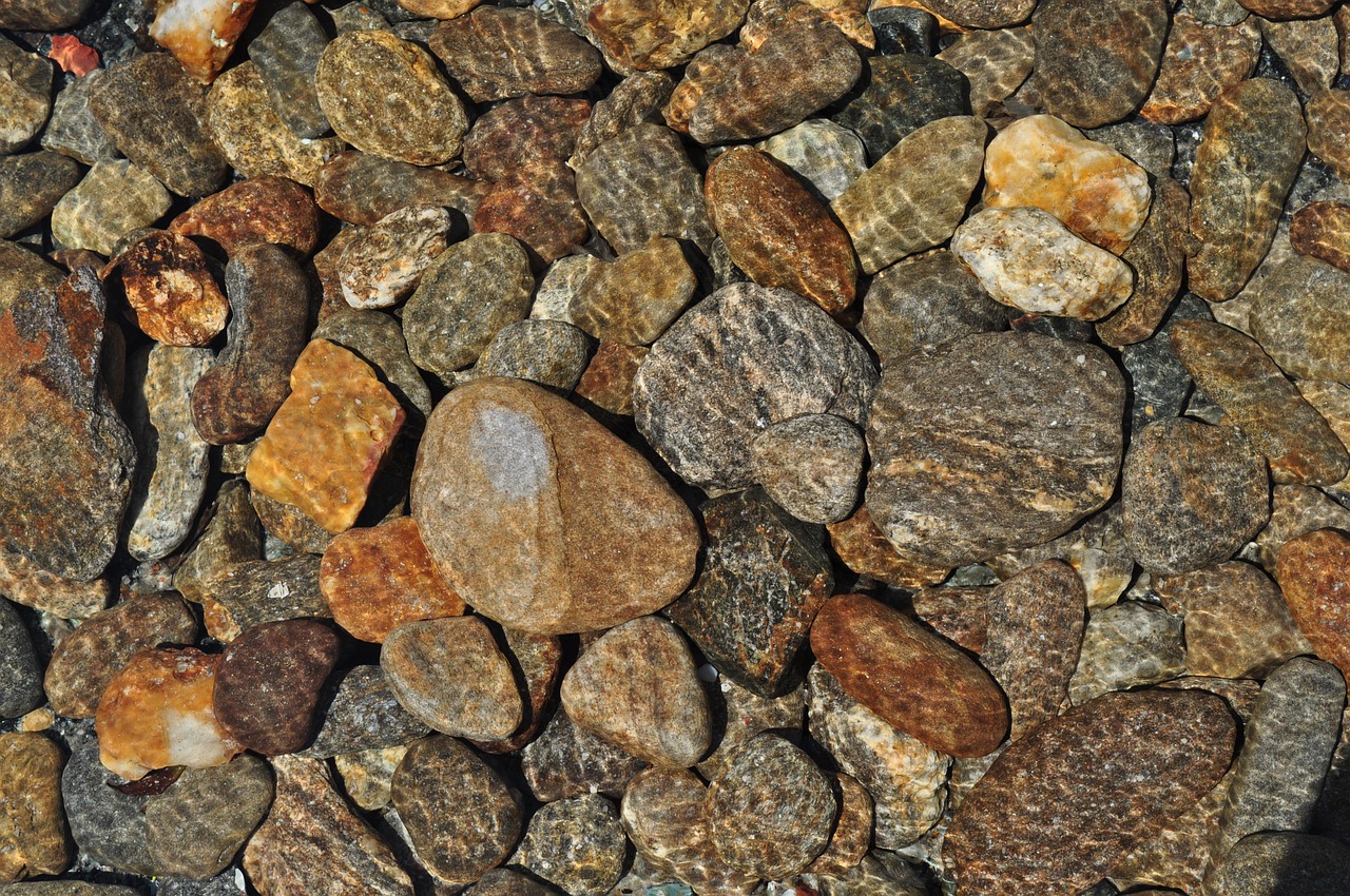 river rocks serenity free photo