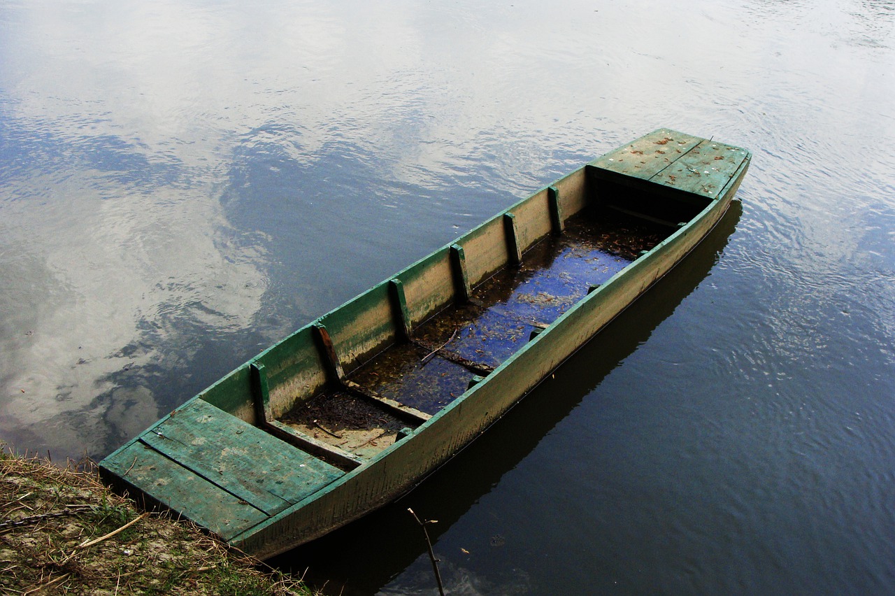 River boat, old, water, river, boat - free image from