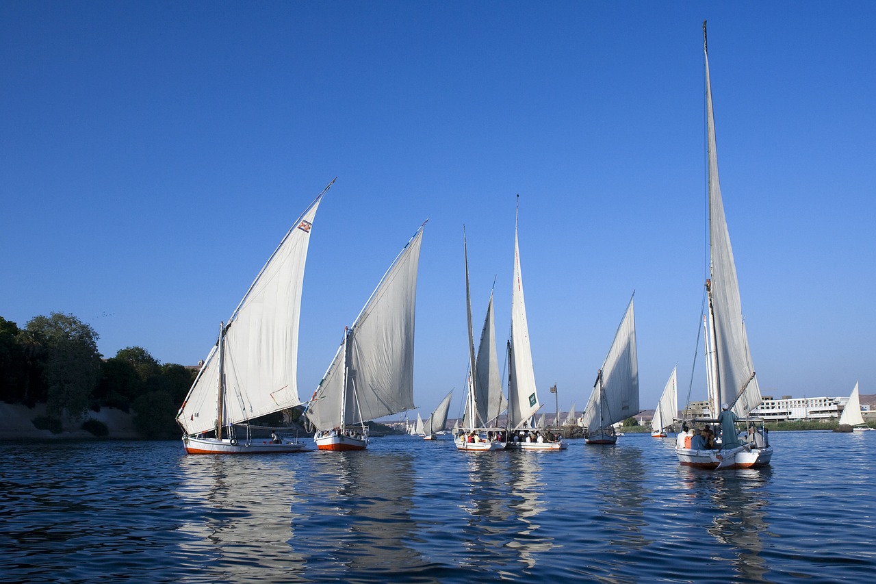 river nile egypt dhows free photo