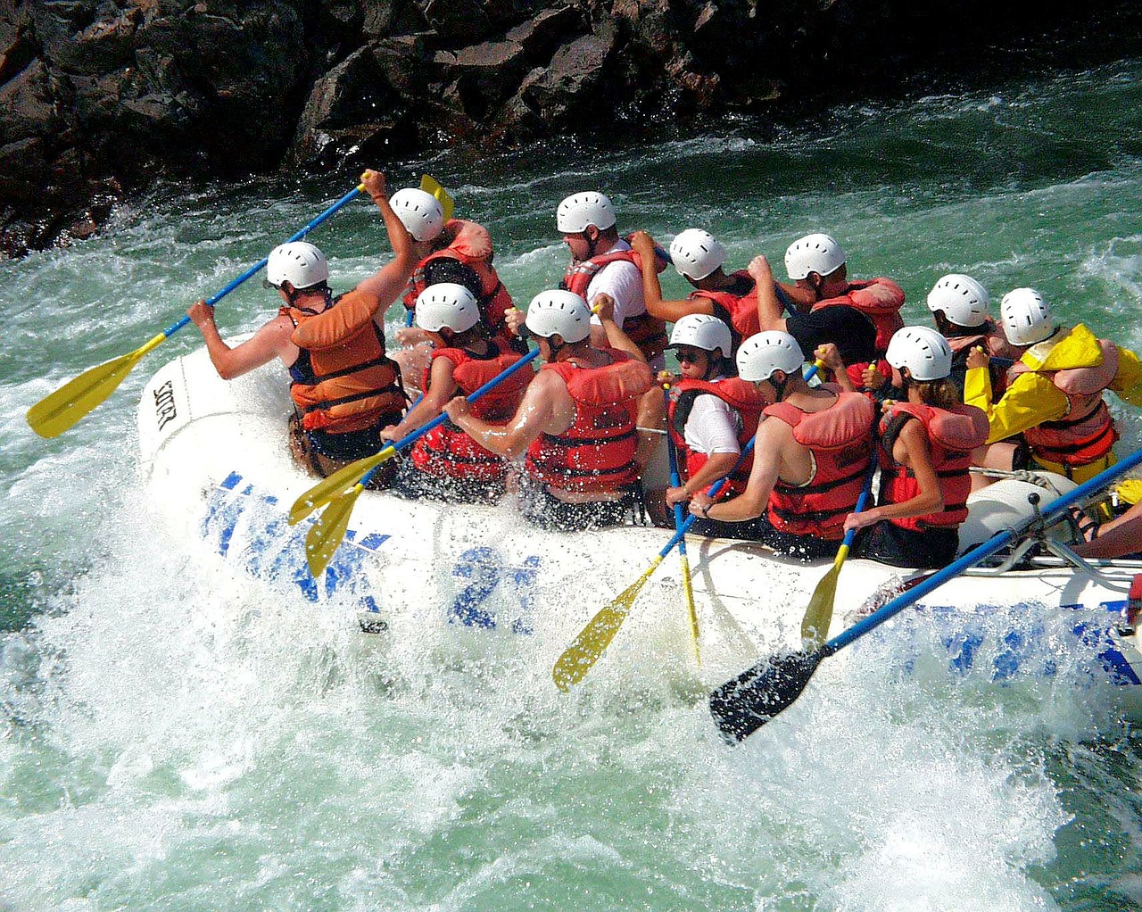 river rafting fraser river outdoor free photo