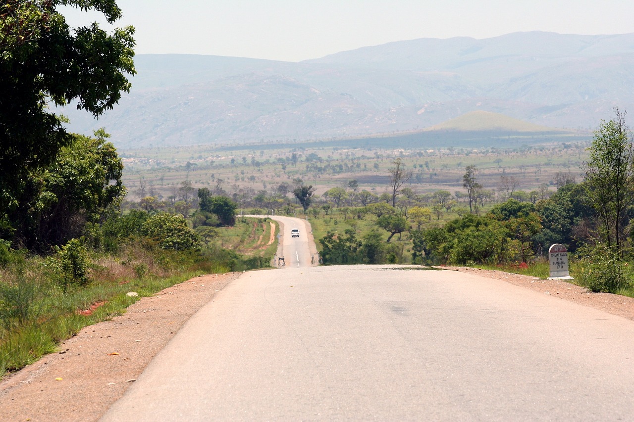 road horizon travel free photo