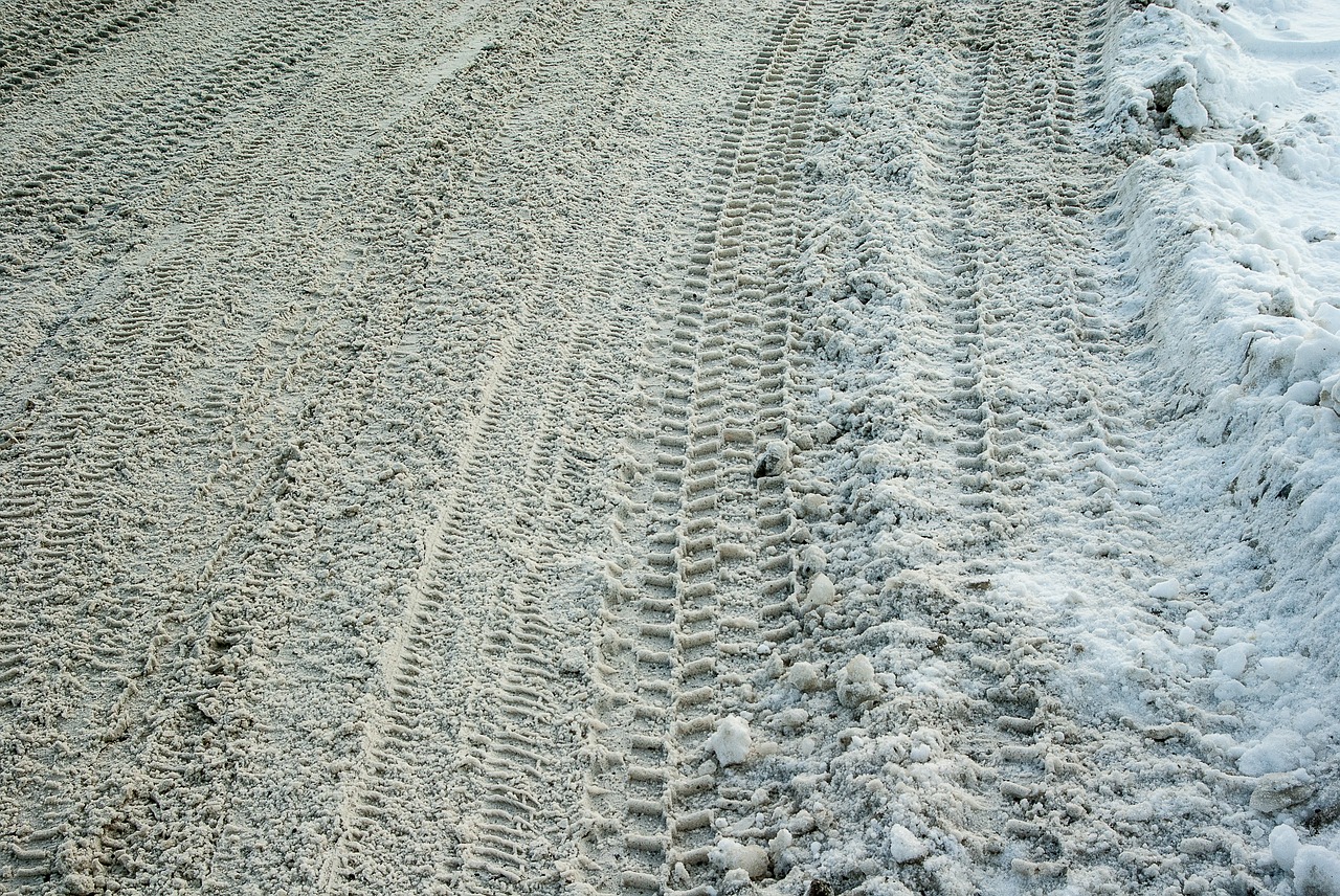 road snow tire tracks free photo