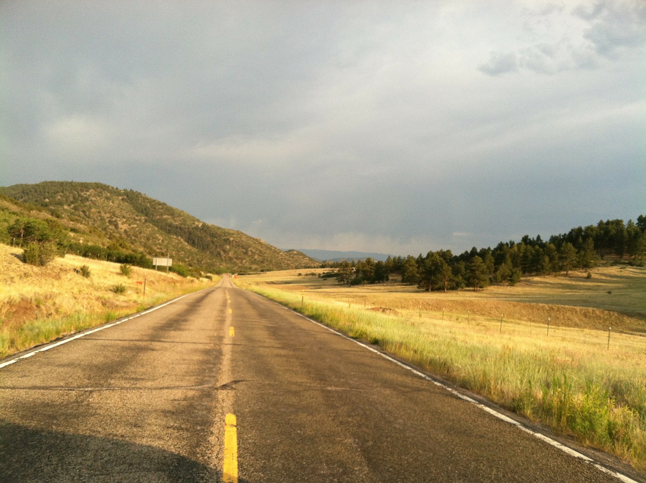 road colorado reflection free photo