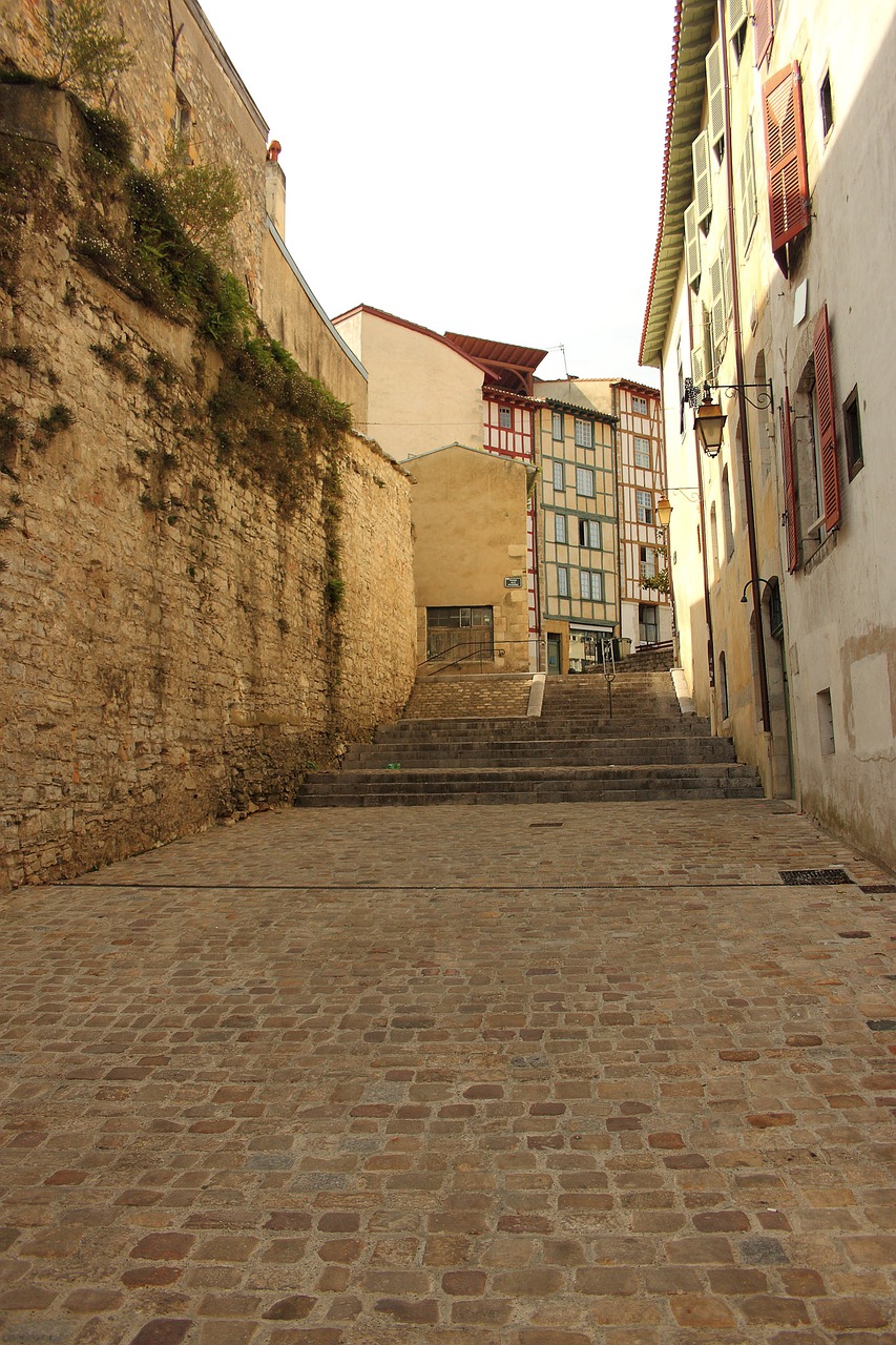 road france homes free photo