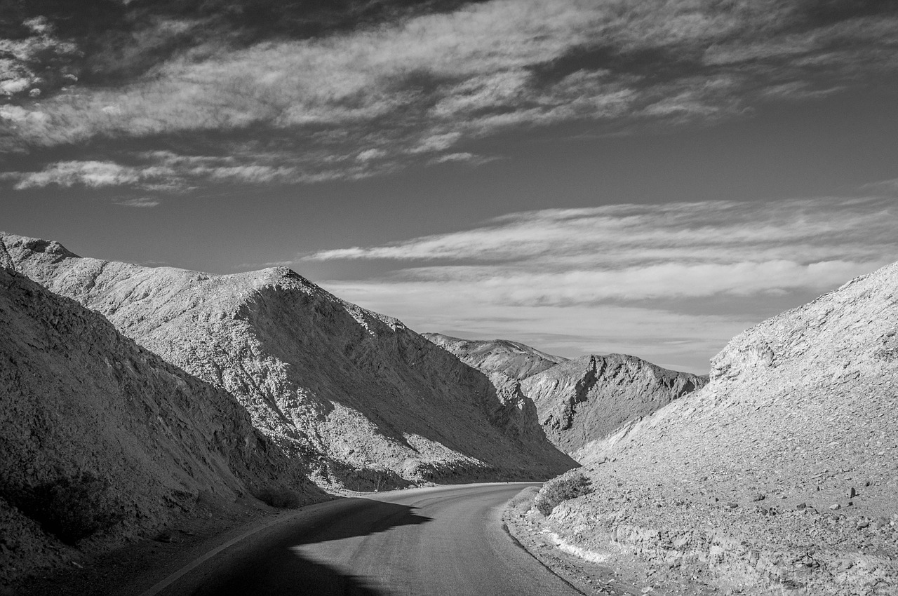 road sky death valley free photo