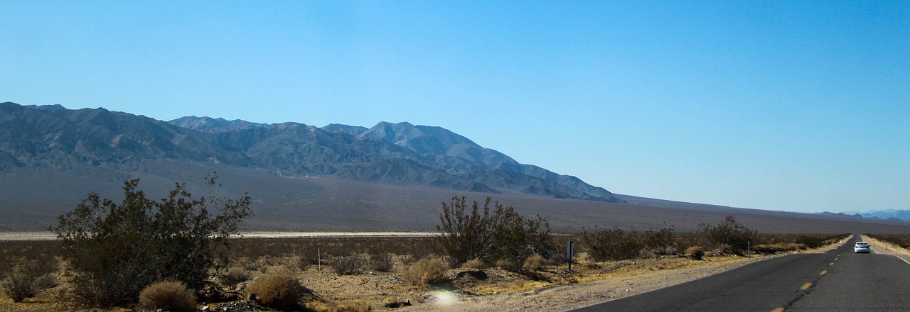 road desert usa free photo