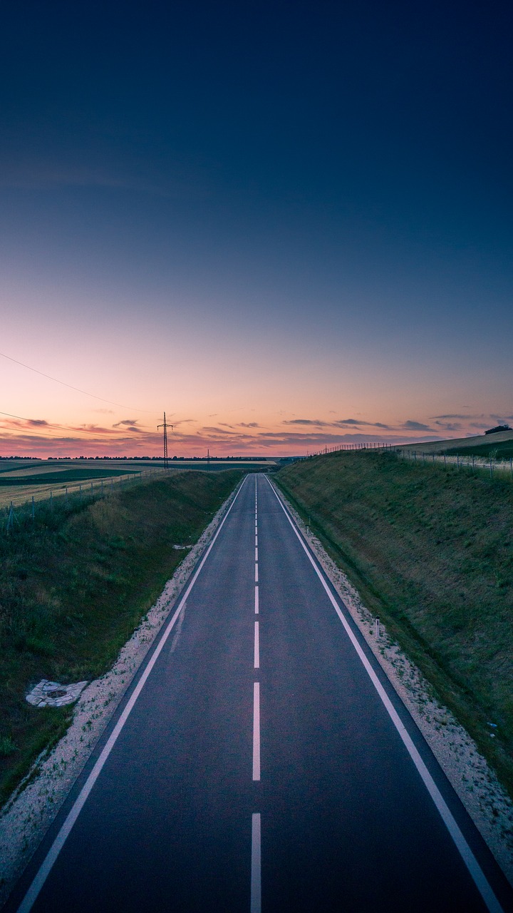 road endless sunset free photo