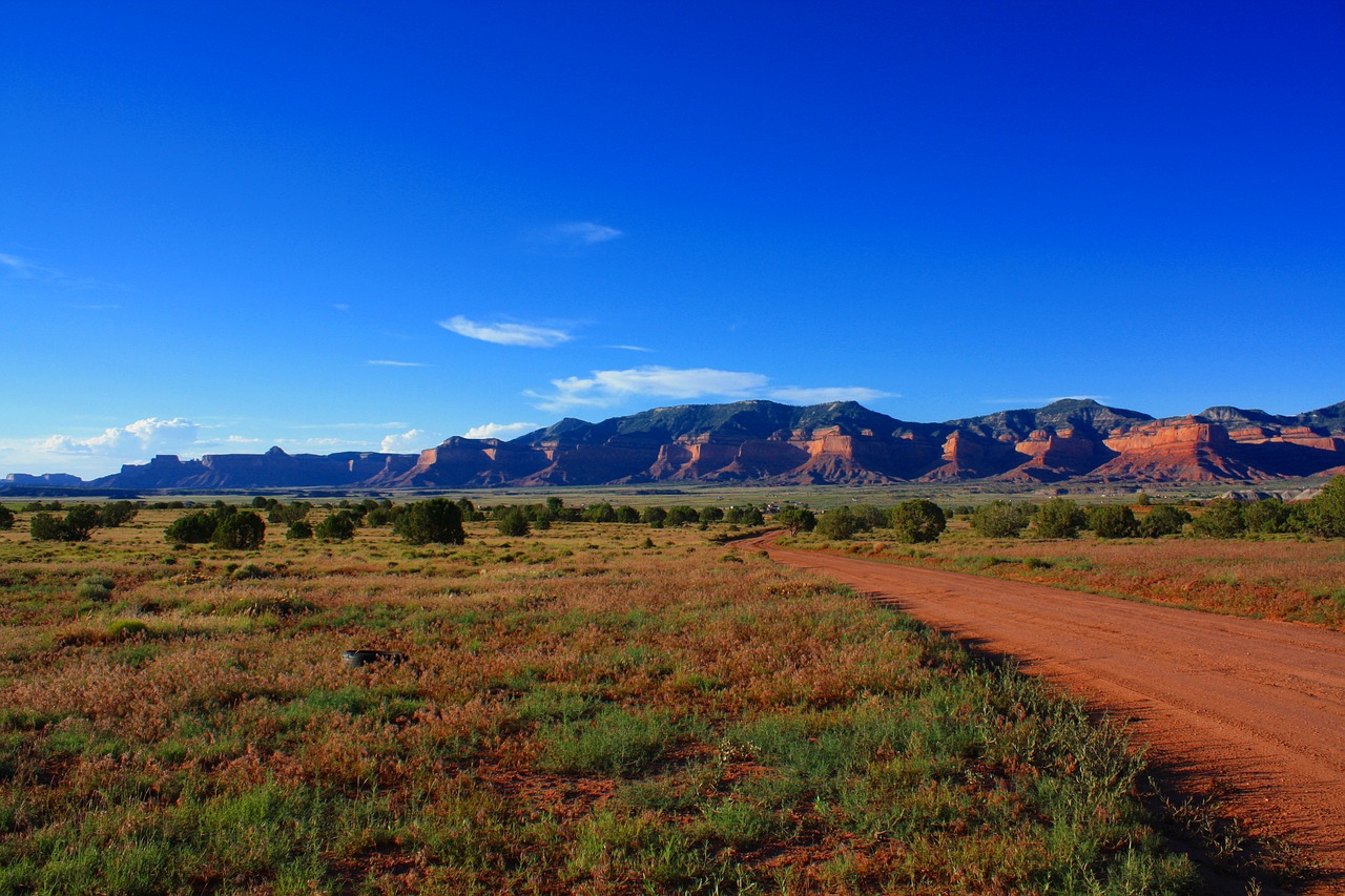 road monument valley arizona free photo