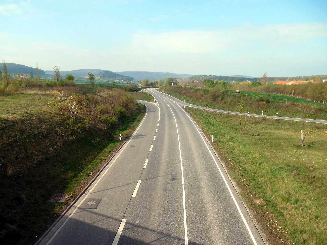 road lonely empty free photo