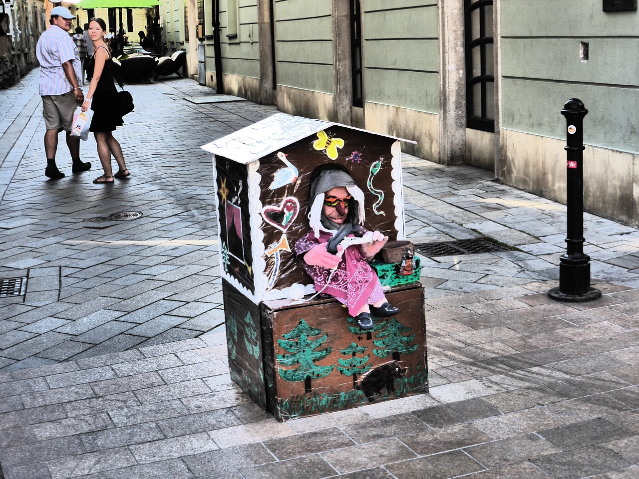 road street scene puppet theatre free photo