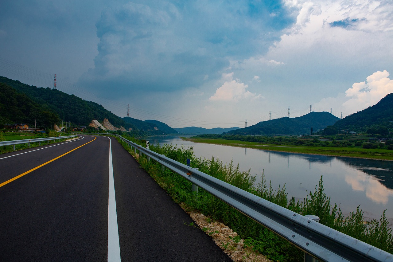 road  sky  river free photo