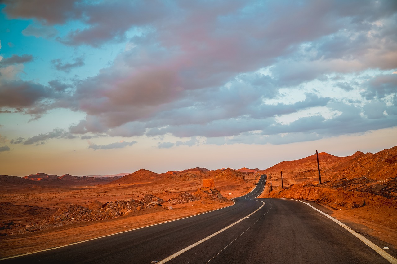 road  sunset  desert free photo