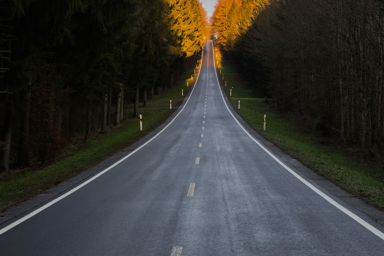 road infinite asphalt