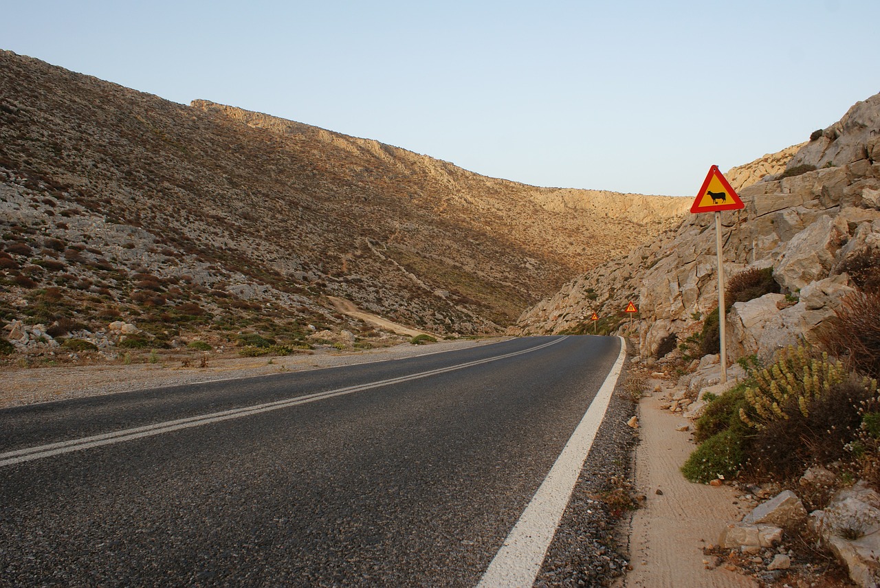 road desert sign free photo