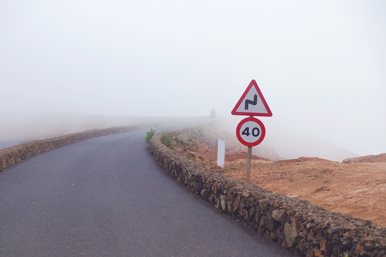road fog signs free photo