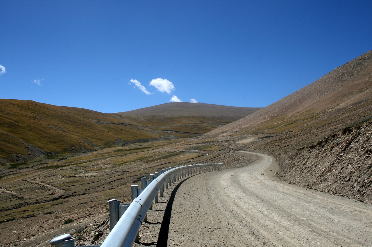 road tibet blue sky free photo