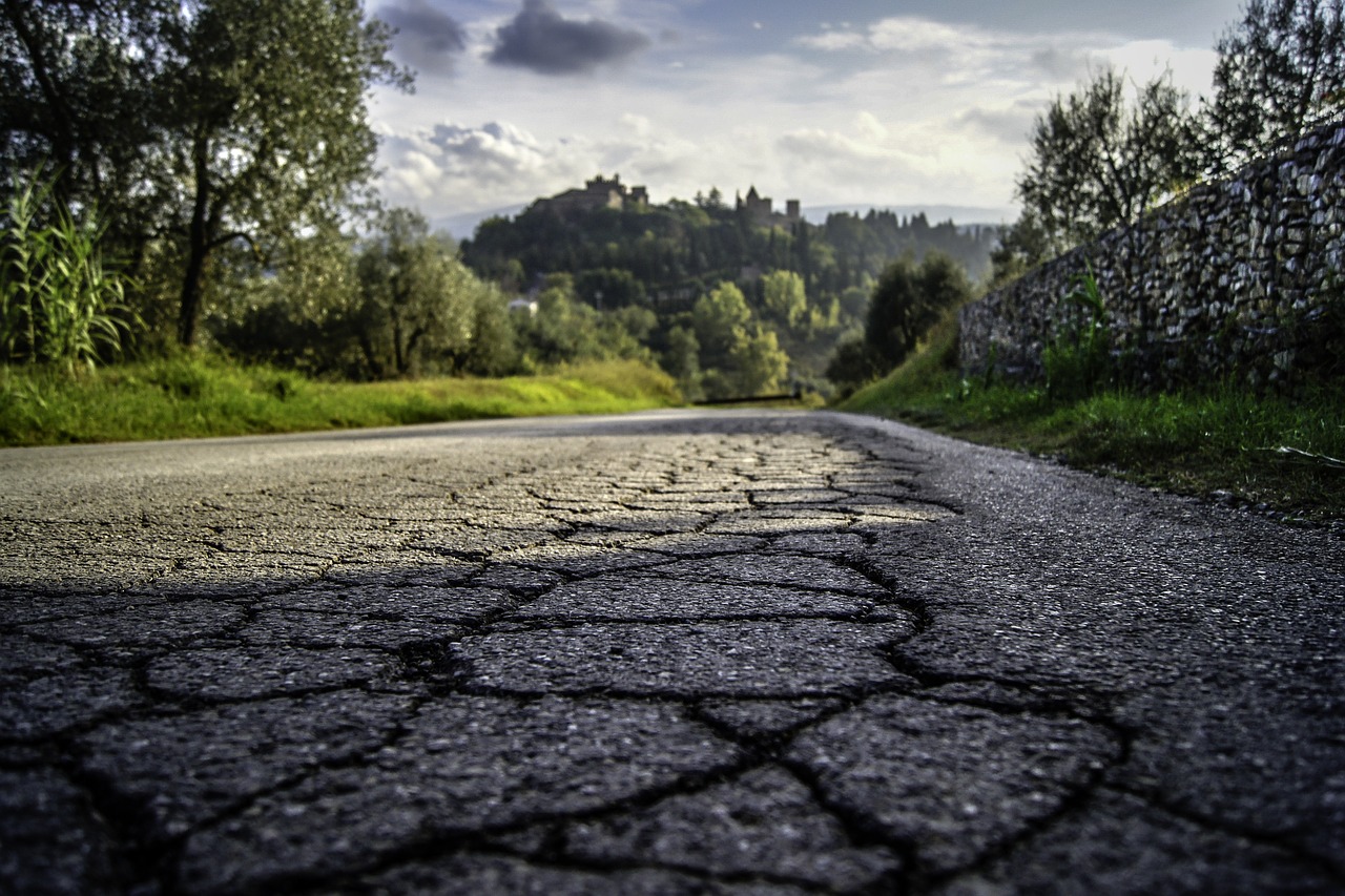 road tuscany italy free photo