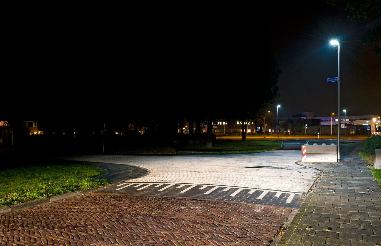 road surface reflection groningen poly civil free photo