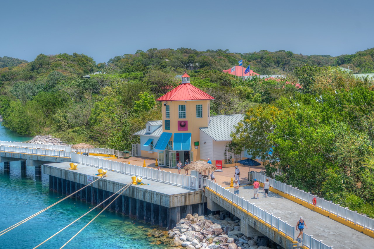 roatan  welcome center  walkway free photo