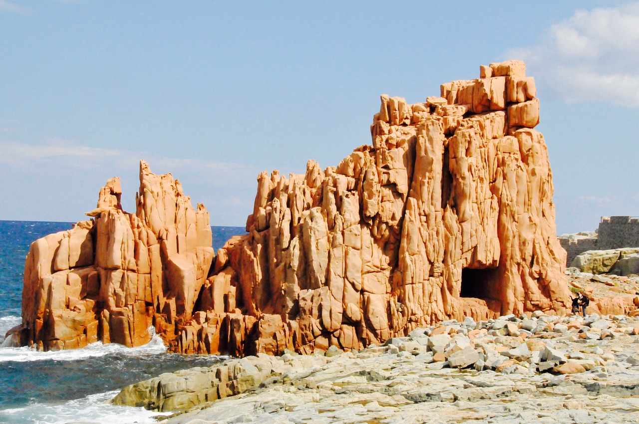 rock red sardinia free photo