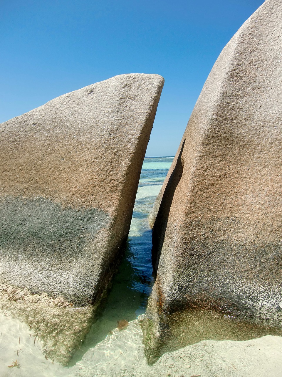 rock beach water free photo