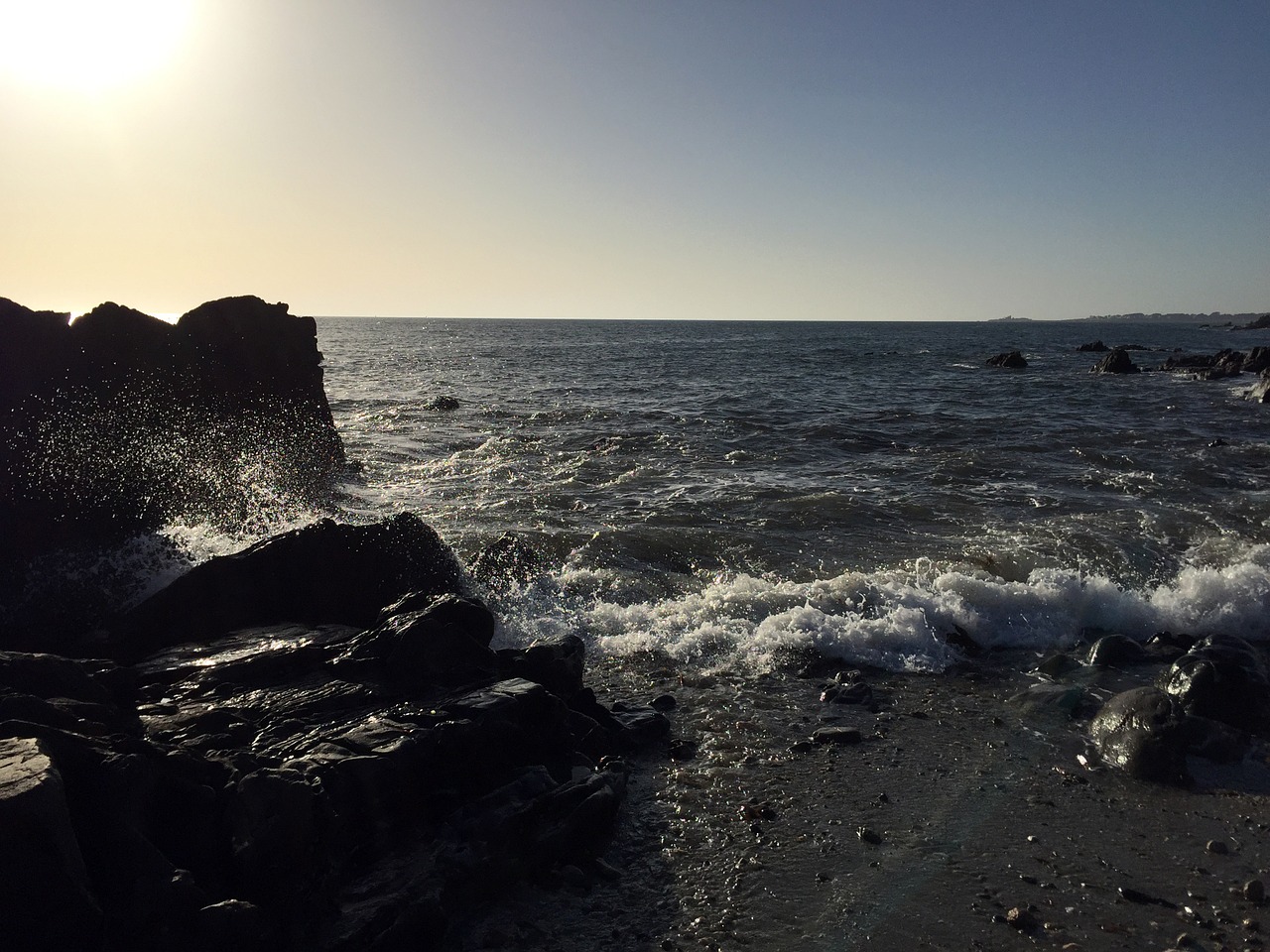 rock sea wave free photo