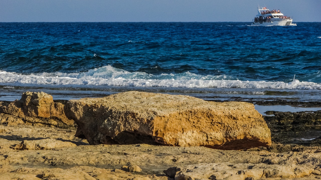 rock wave rocky beach free photo