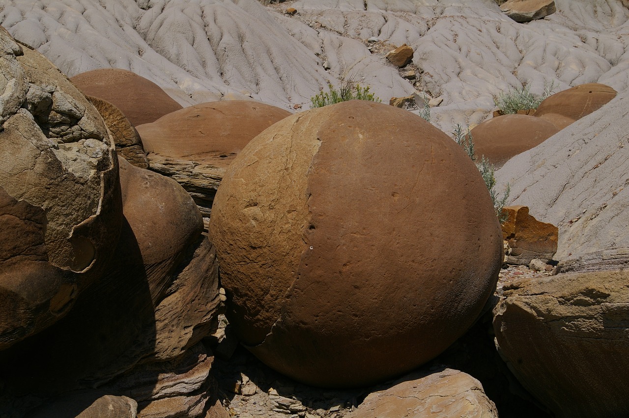 rock sphere nature free photo