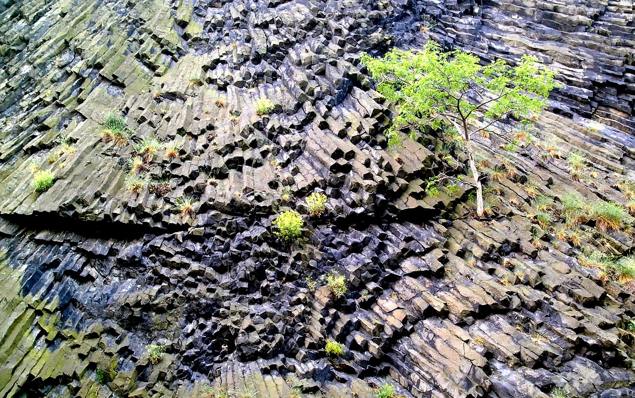 rock basalt igneous rock free photo