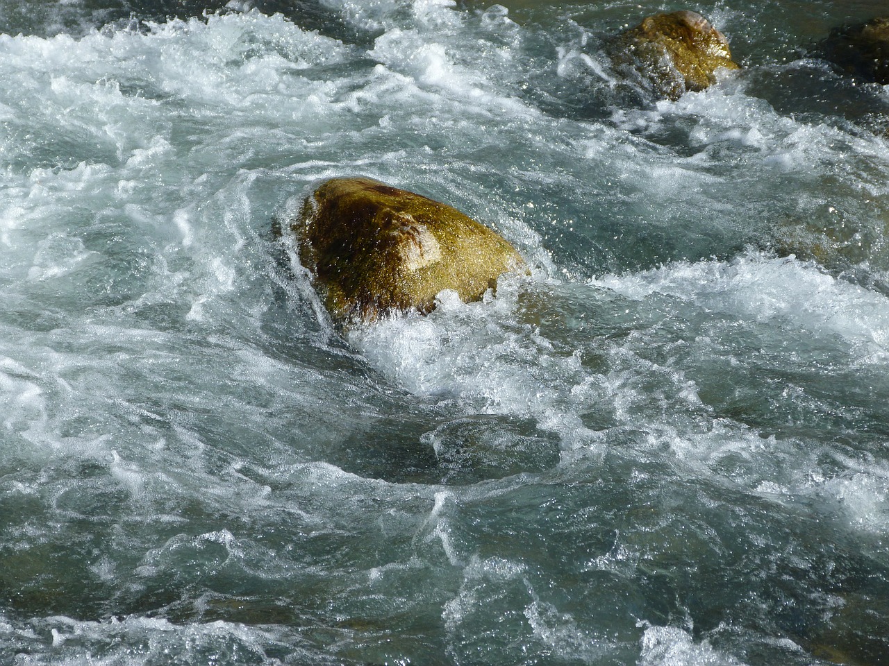 rock whirlpool current free photo