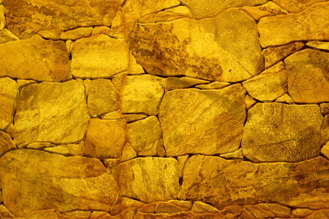 rock wall texture free photo