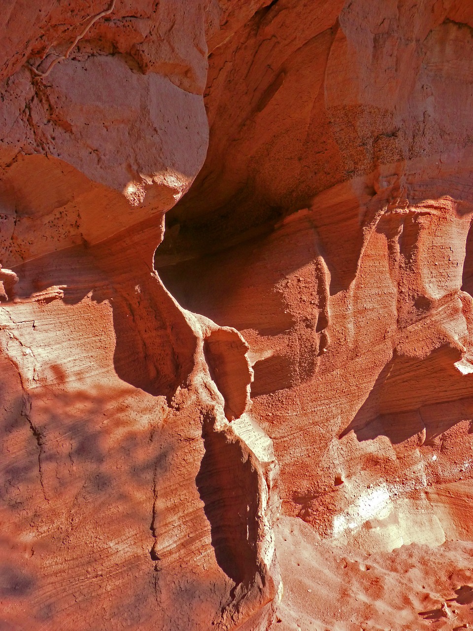 rock red sandstone mountain free photo