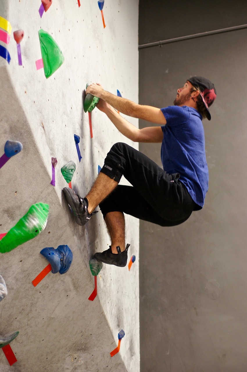 rock climbing sport activity free photo