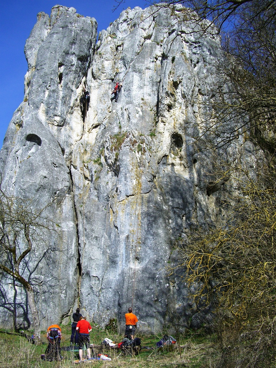 rock climbing bind stone climber free photo