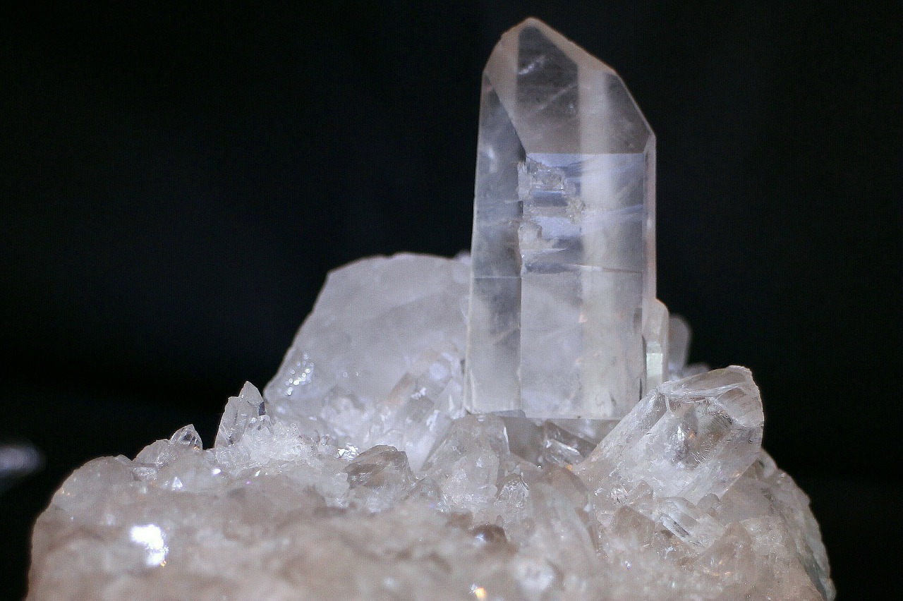rock crystal crystal crystal quartz free photo