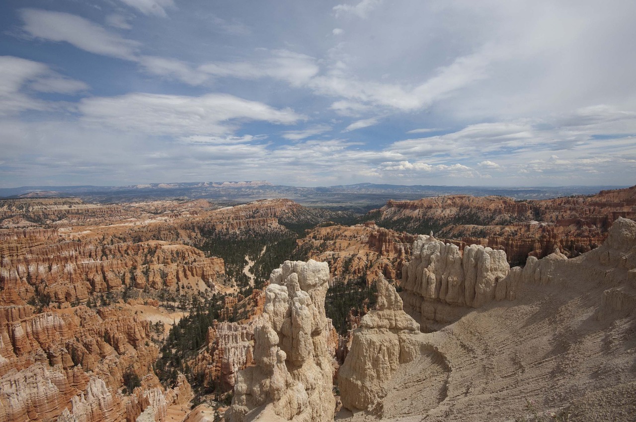rock formations bryce canyon national park cloudy sky free photo