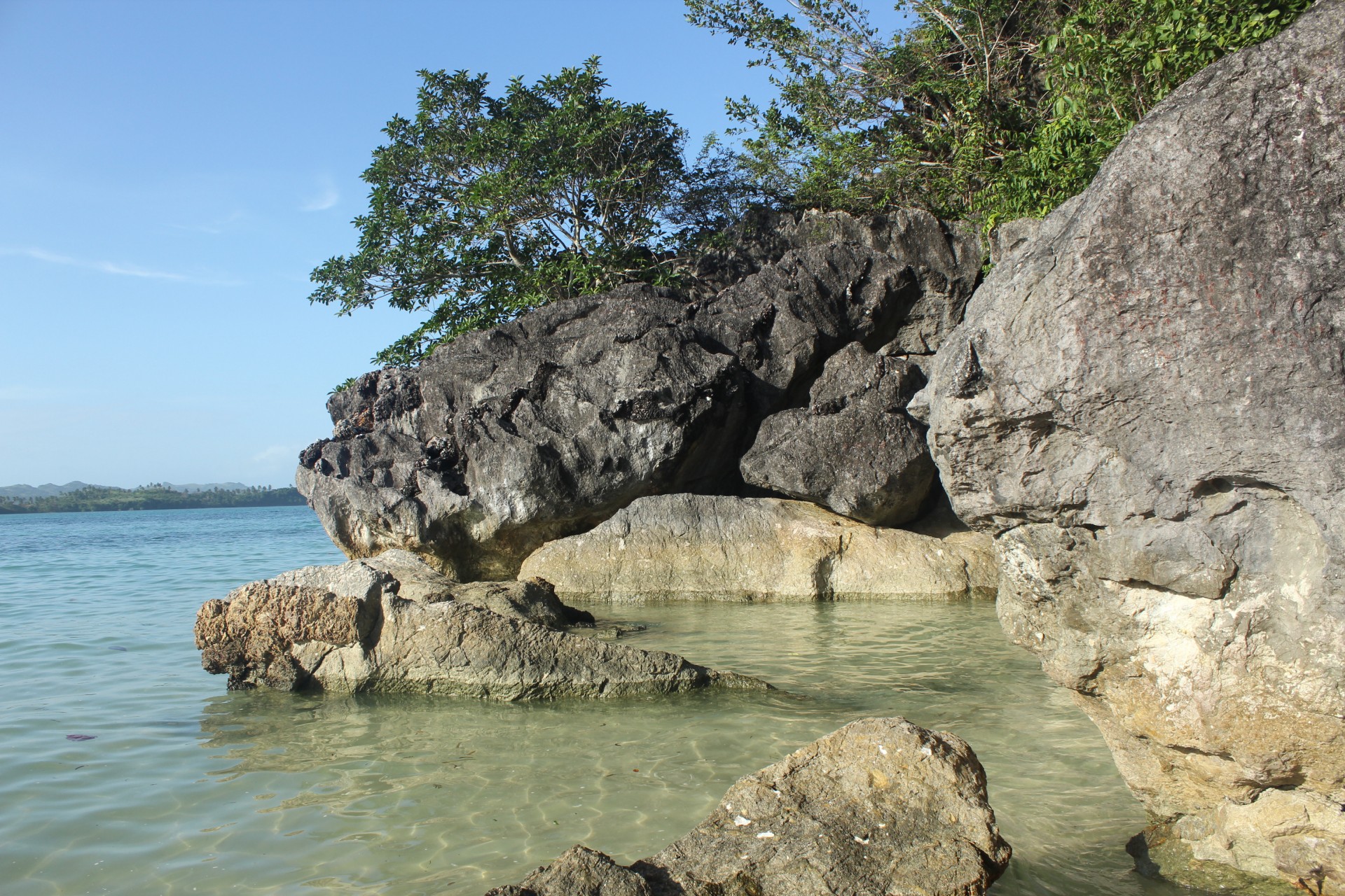 rock stone formation rock black rocks formation free photo