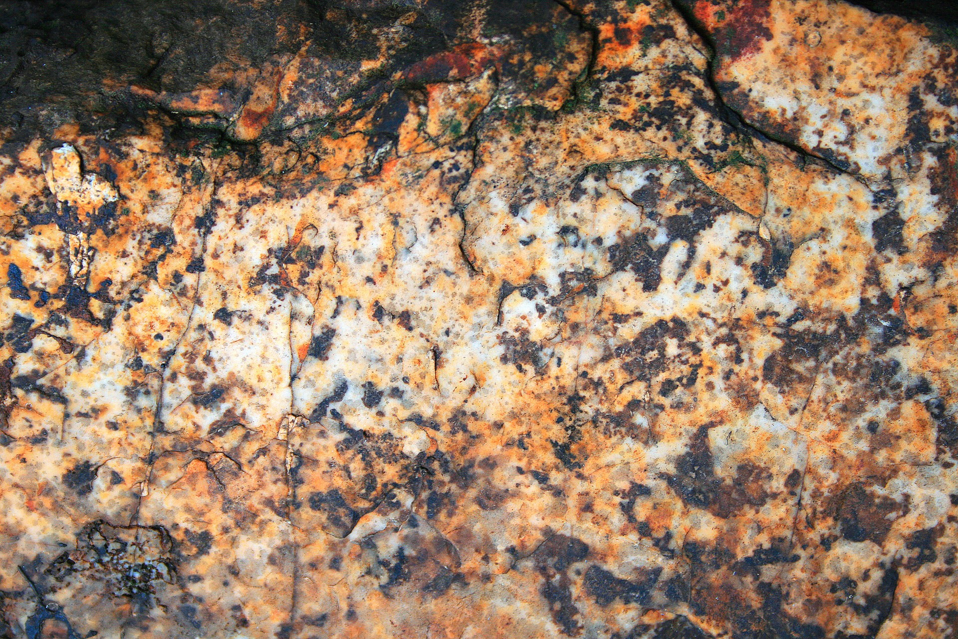 rock rust black free photo