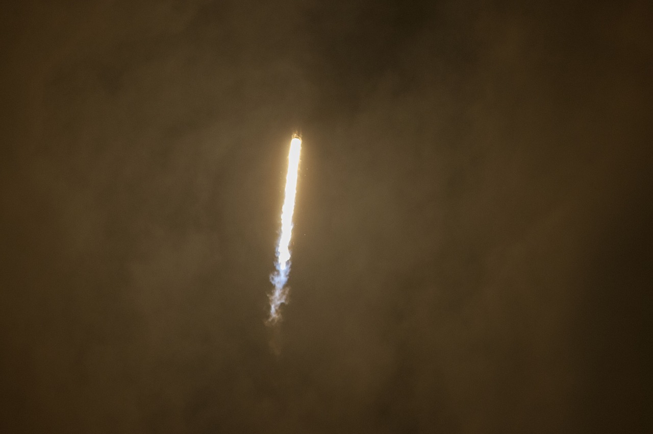 rocket launch spacex lift-off free photo