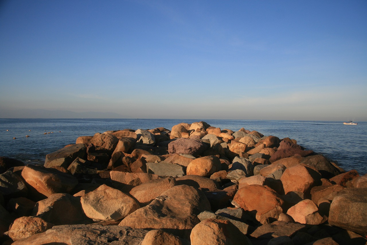 rocks  ocean  sea free photo