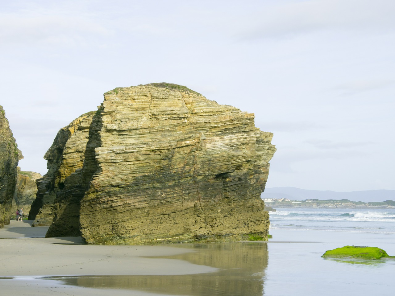 rocks sea beach free photo