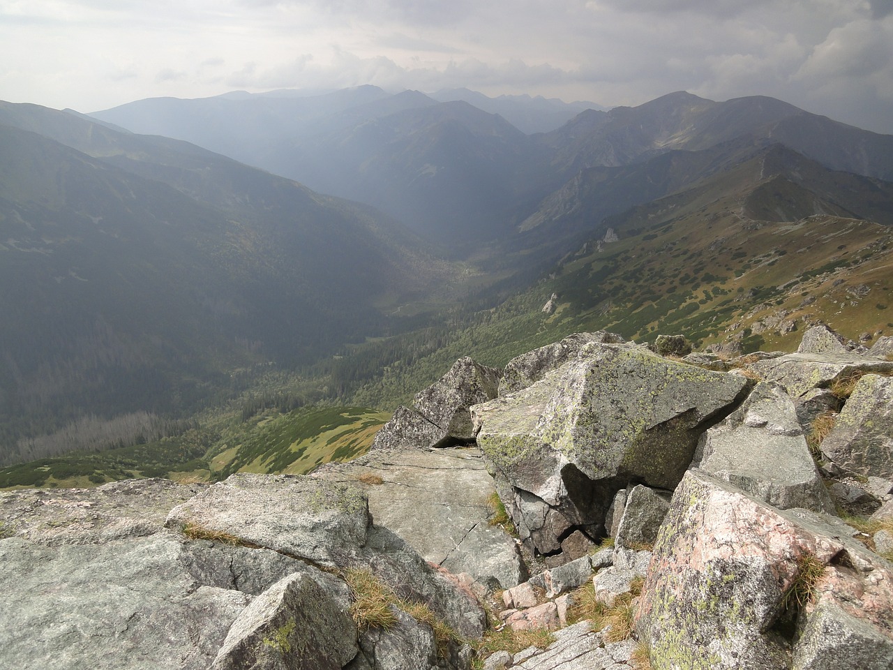 rocks climbing tatry free photo